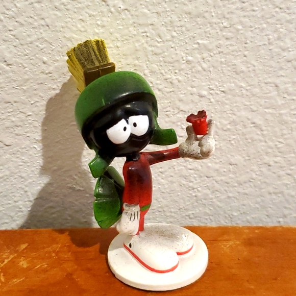 💥(2 for$50)💥 BUNDLED Marvin the Martian ~1994 Warner Brothers - Picture 1 of 7